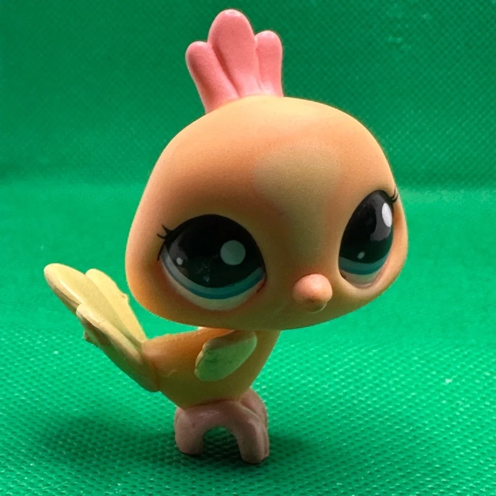 Orange and Yellow Pastel Peacock‎ Bird Littlest Pet Shop.  Guaranteed authentic